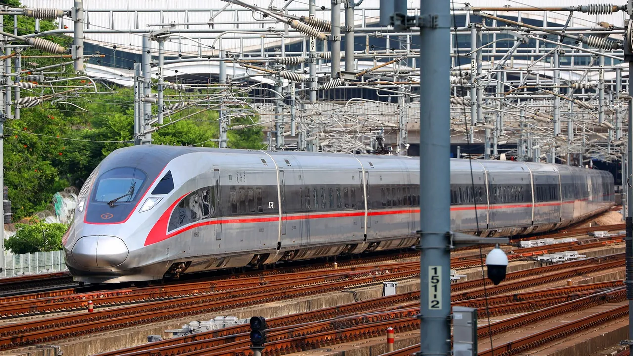 Fuxing CR400AF high-speed train at a station platform in China